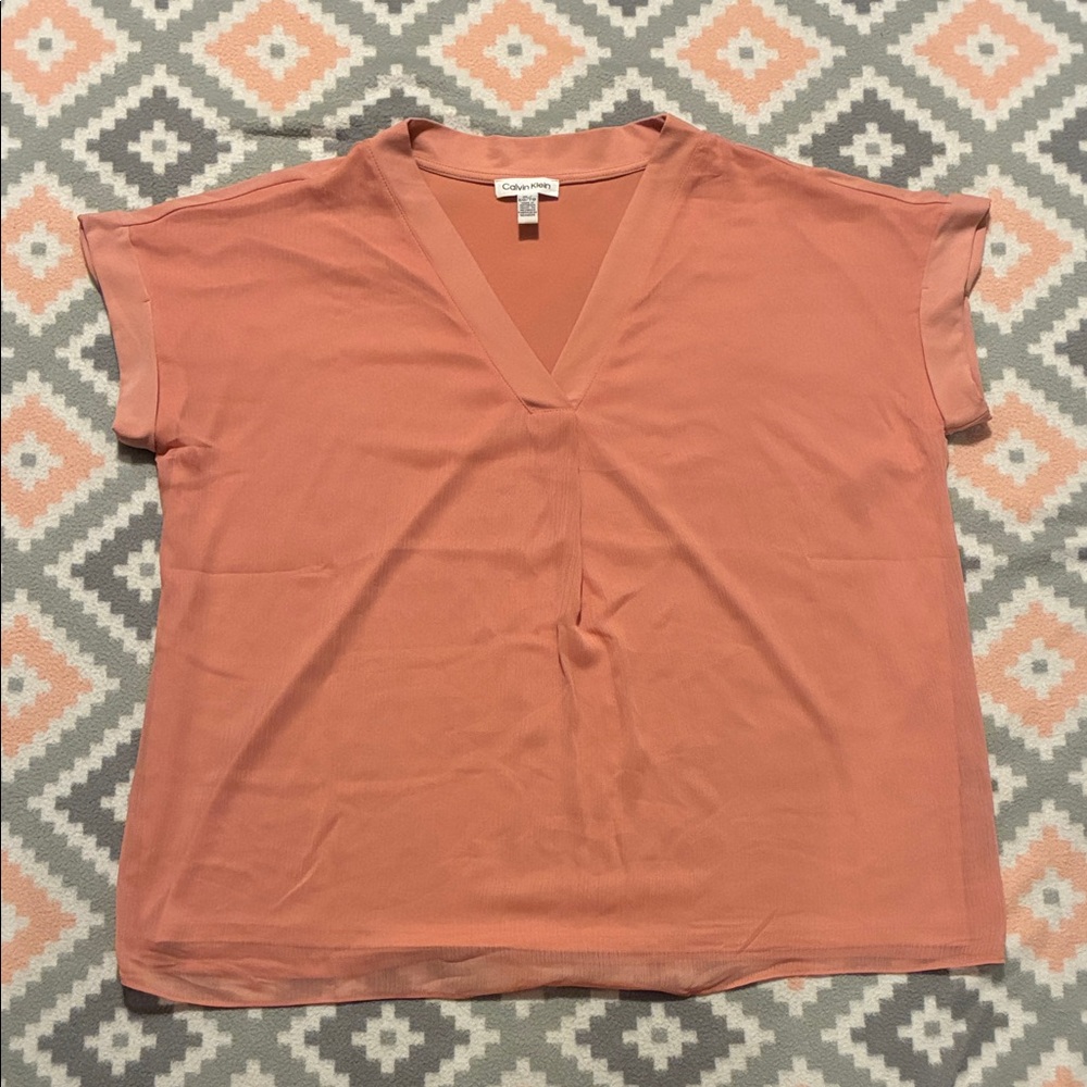 Calvin Klein Women's Peach Short Sleeve V-Neck Blouse Size XL